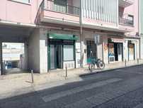 Arrenda-se Loja - Alameda