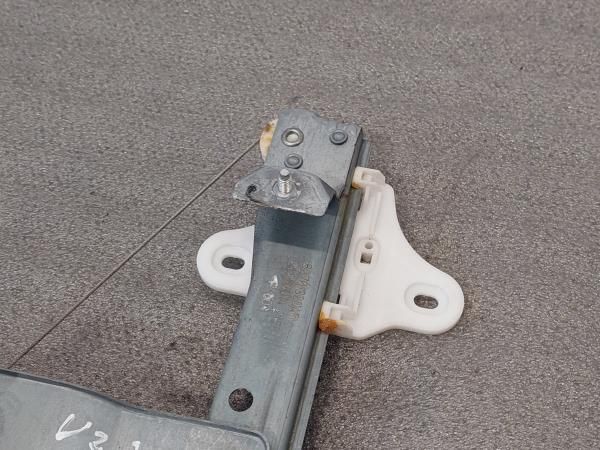 Elevador vidros trás esquerdo RENAULT Clio IV (BH_)