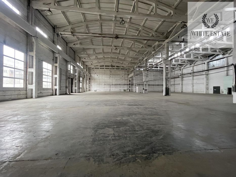 Склад з промисловою підлогою