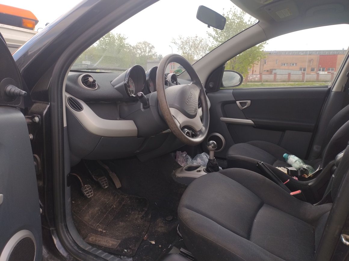 Smart Forfour 454 1.1 B,1.5 CDI 2005r Lak.EB3 EA4 Części Wysyłka