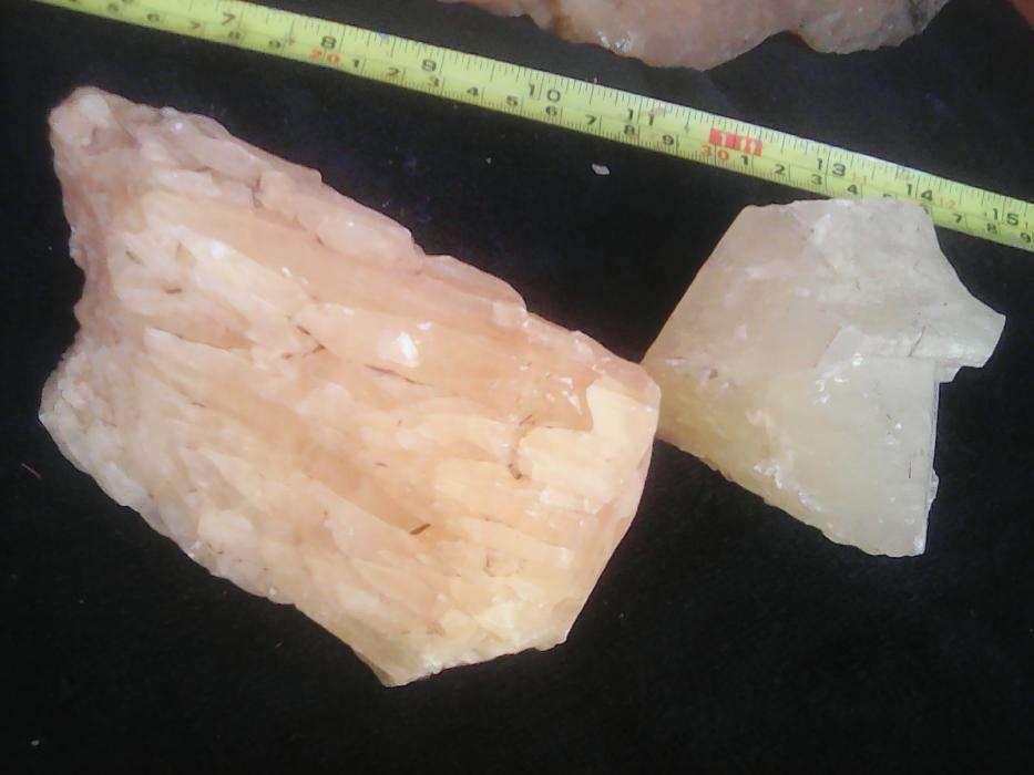 lindos cristais rocha de calcite calcita amarelo laranja aquario