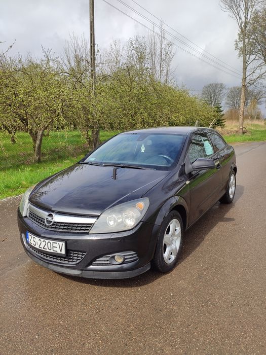 Opel Astra H GTC