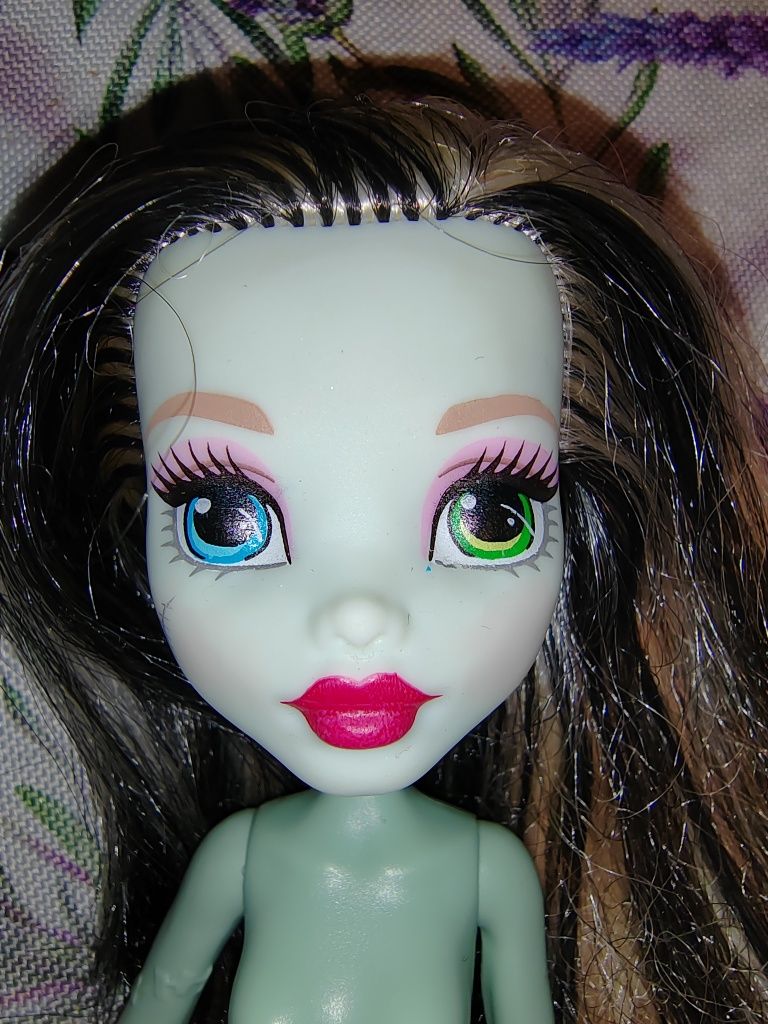 Monster high Frankie stein Lalka G2