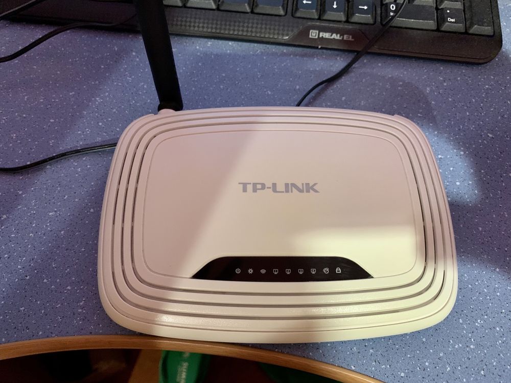 Роутер TP-LINK WR740N