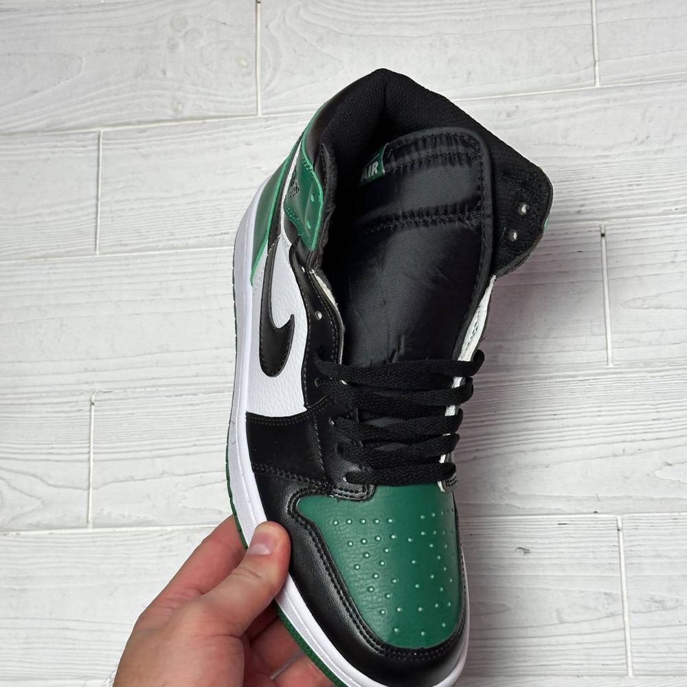 Чоловічі кросівки nike air jordan 1