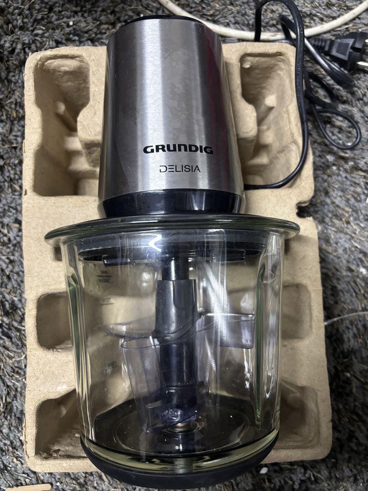 GRUNDIG Multi-rozdrabniacz 1l