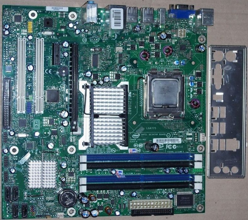 Продаю материнскую плату Intel DG33BU Socket LGA775
