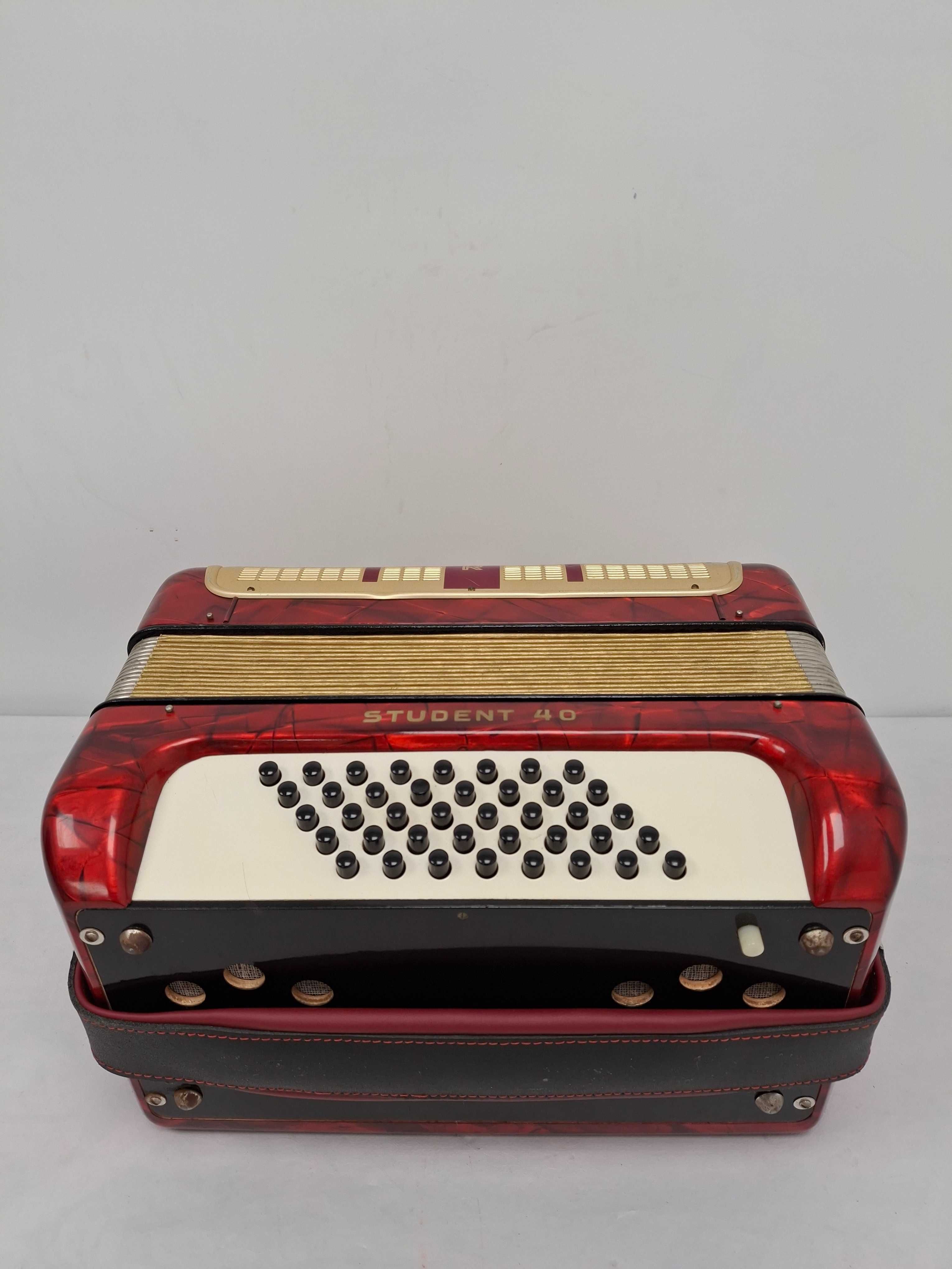 Akordeon Hohner Student 40 basów, stan bardzo dobry, zamiana!!!