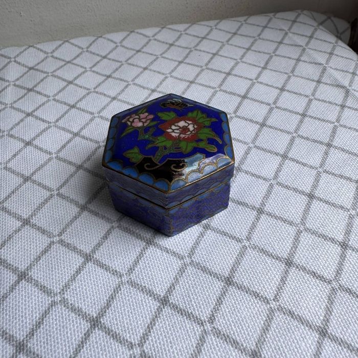 Puzderko Cloisonne Lata 40-60 te