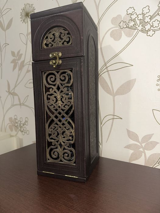 Бар Сувенирный кожа дерево.