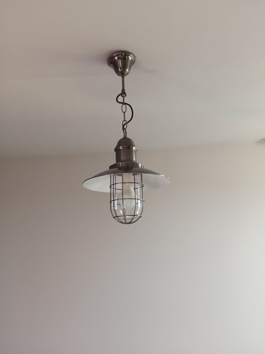 Lampa sufitowa - styl loftowy