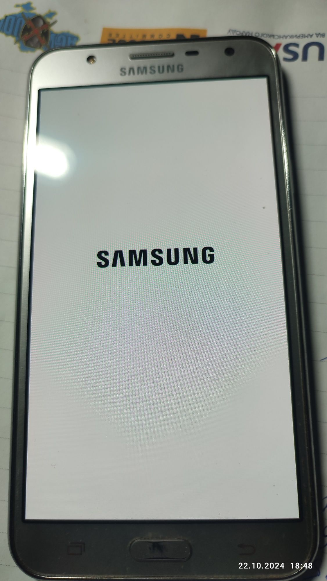 Samsung galaxy J7 Neo,
