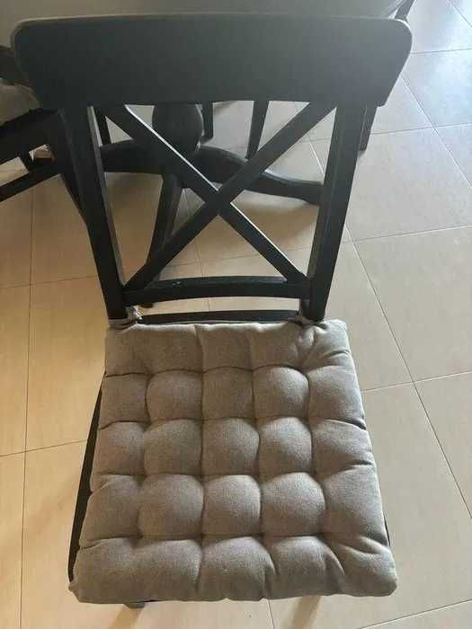 Mesa INGATORP + 4 Cadeiras INGOLF (PRETO - IKEA)