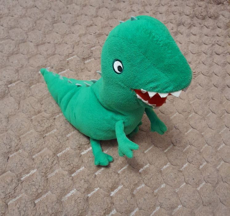 Динозавр, динозаврик джорджа 25см. TU.  ідеальний стан. peppa pig.