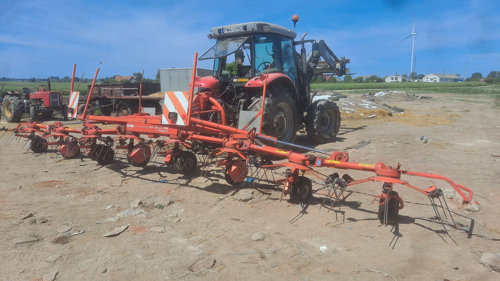 Kuhn GF8501 MH. Przetrząsarka 8,5 m