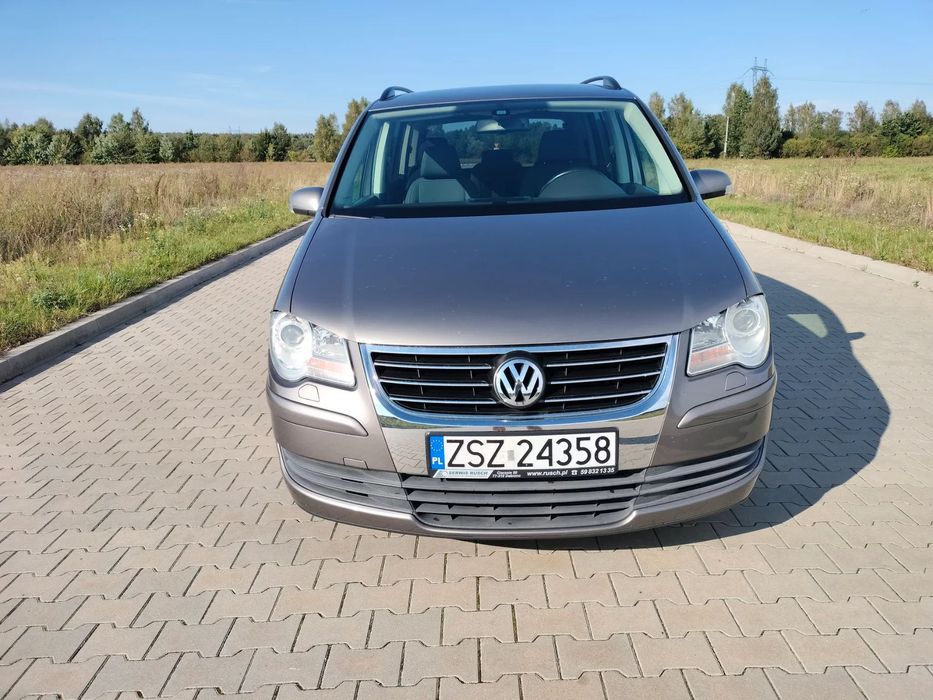 Volkswagen Touran LPG 7 Osobowy Koła zima lato możliwość zamiany