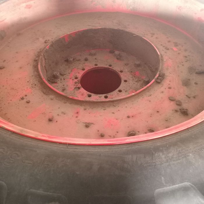 Продам спарку колес на трактор  Claas