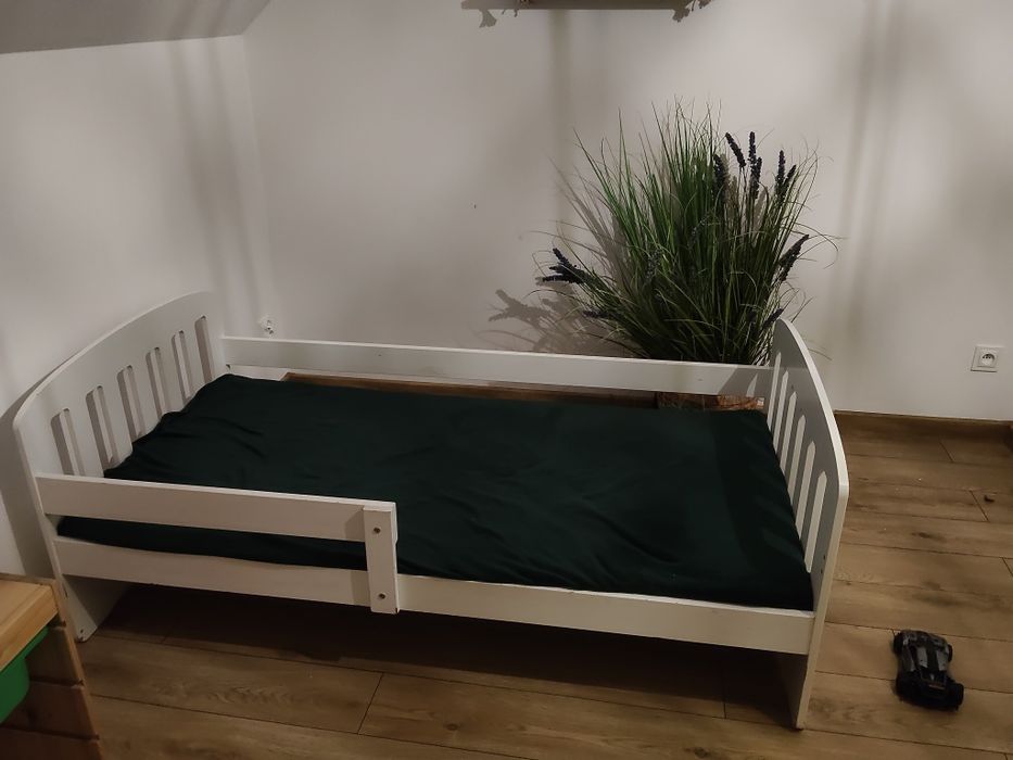 Sprzedam łóżko dziecięce