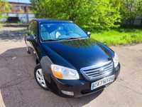 Kia Cerato 2008 року.