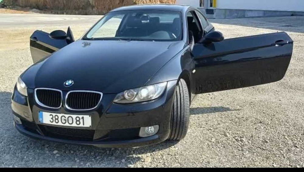 Bmw 320d Coupé KIT M interior PARTICULAR