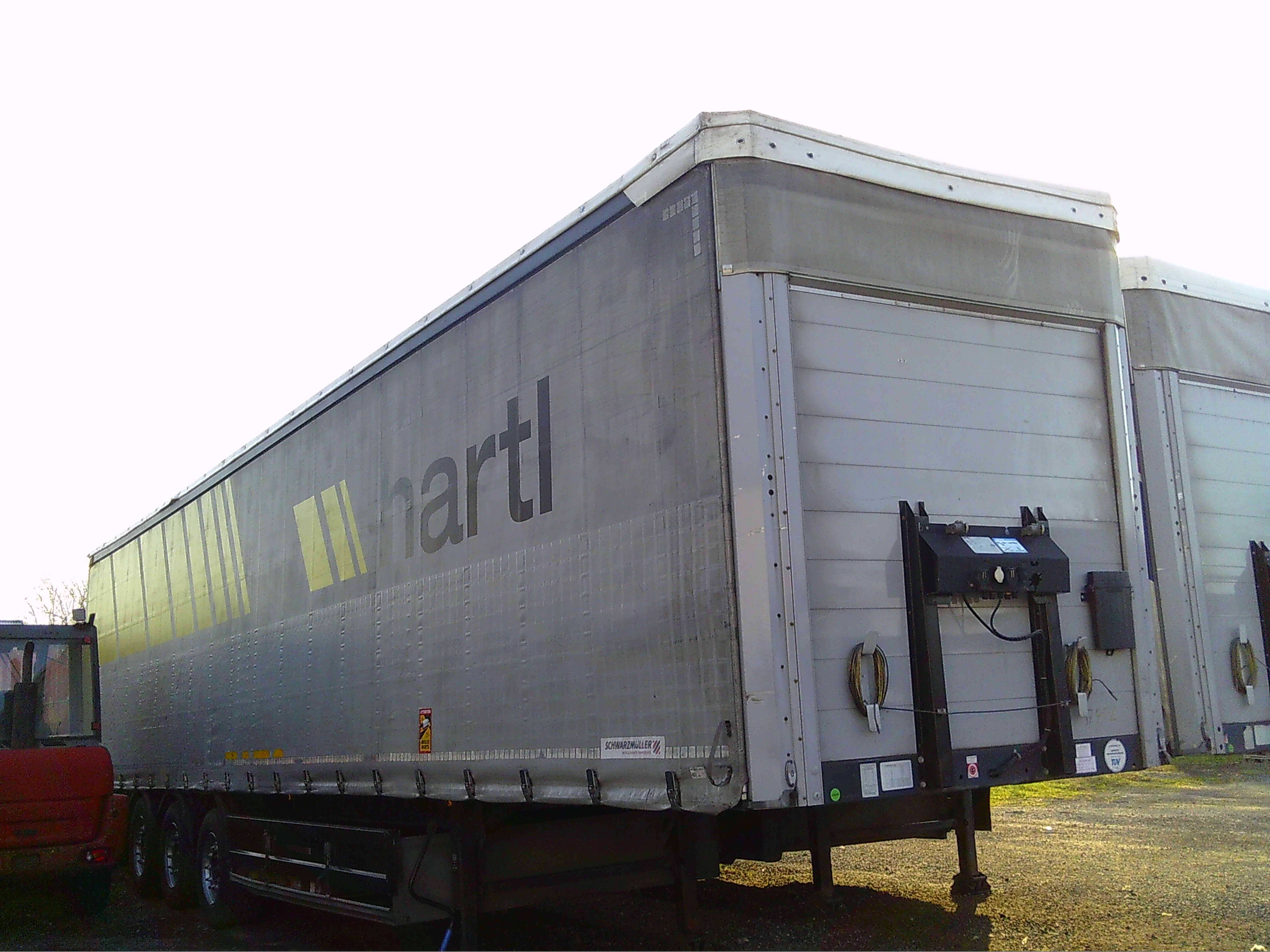 Naczepa BERGER SCHWARZMULLER  lekka 5500KG saf  Wielton Schmitz  kogel