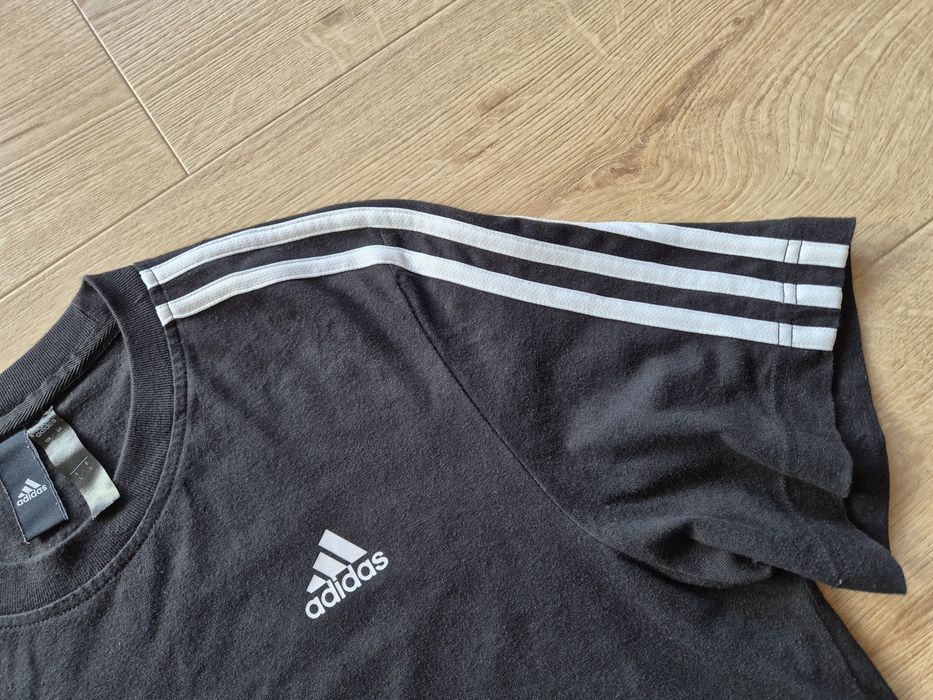 Męski t-shirt koszulka ADIDAS roz L czarna 56x75cm bdb jak Nowa klasyk
