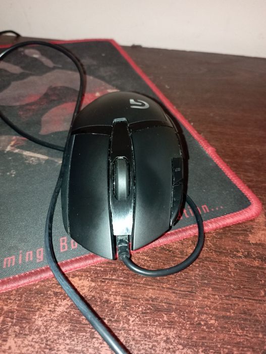 Комп'ютерна мишка Logitech g402