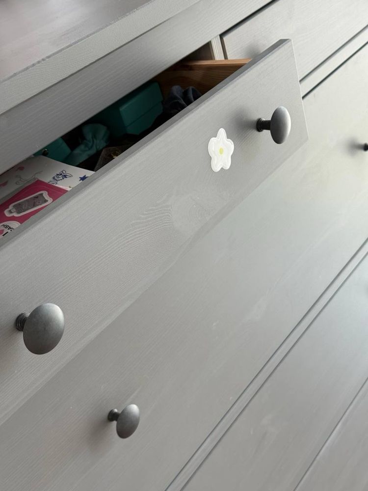 Komoda IKEA Hemnes