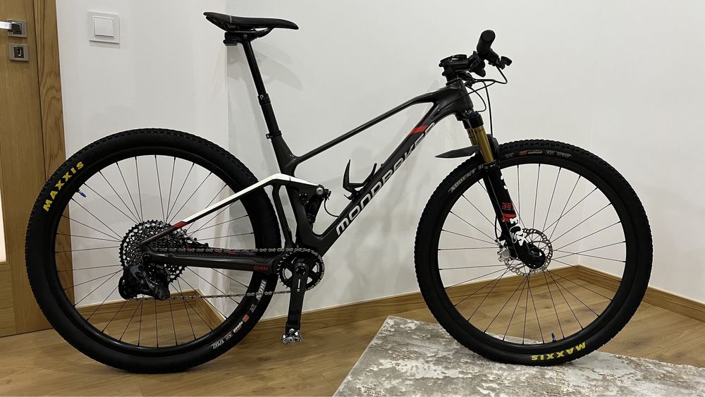 Mondraker F-Podium Carbon