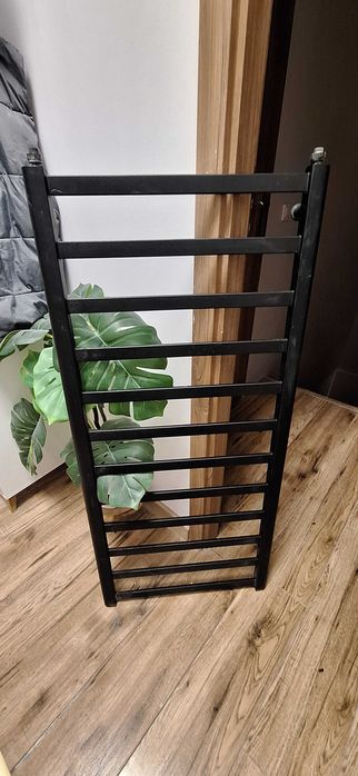 Grzejnik łazienkowy 120x50cm czarny mat