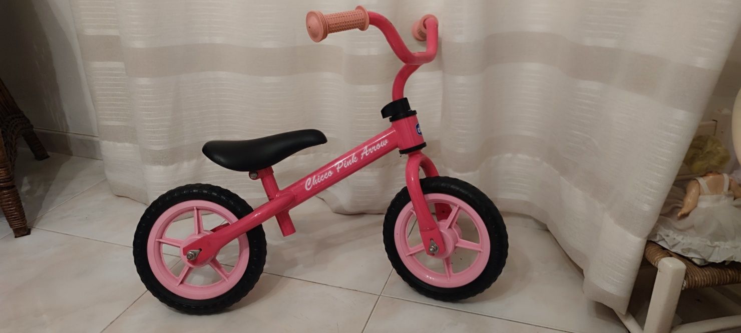 Bicicleta de equilíbrio Chicco