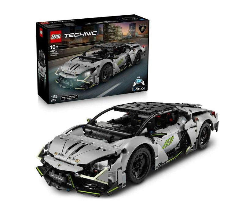 Конструктор LEGO Technic Суперкар Lamborghini Revuelto (42214)