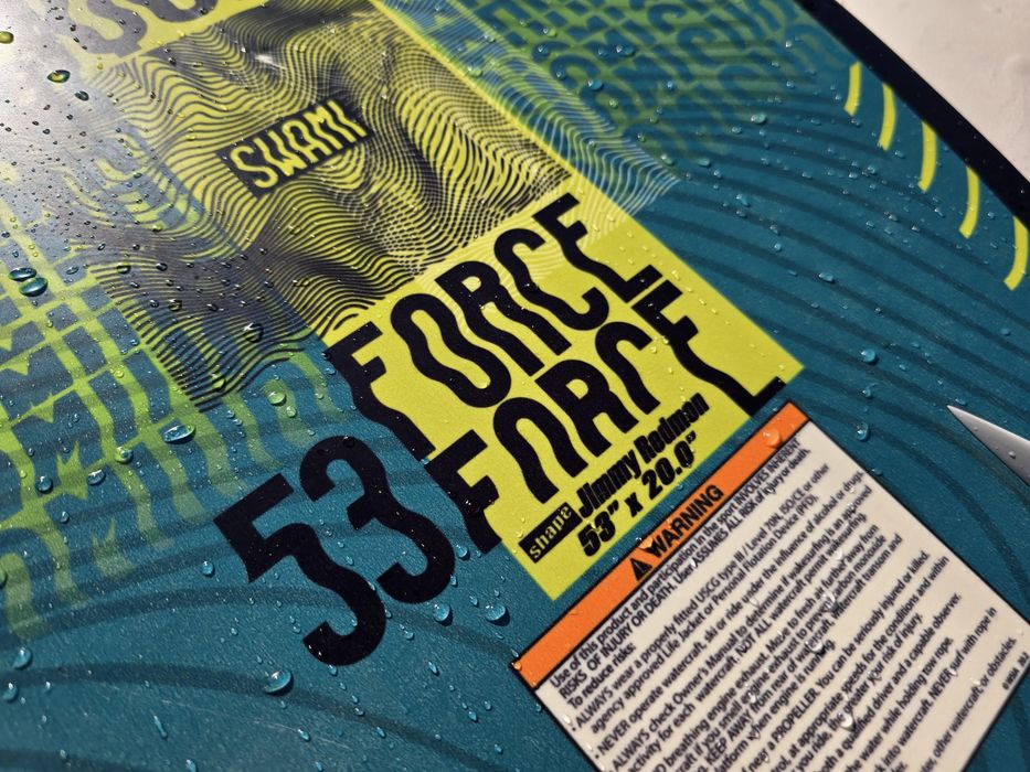 Prancha wakesurf Liquid Force Swami