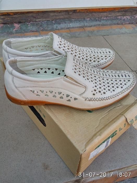 Туфли бежевого цвета - 37 размер