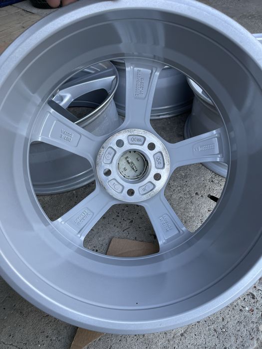 Диски 5х108r18  Volvo XC90 V90 V60