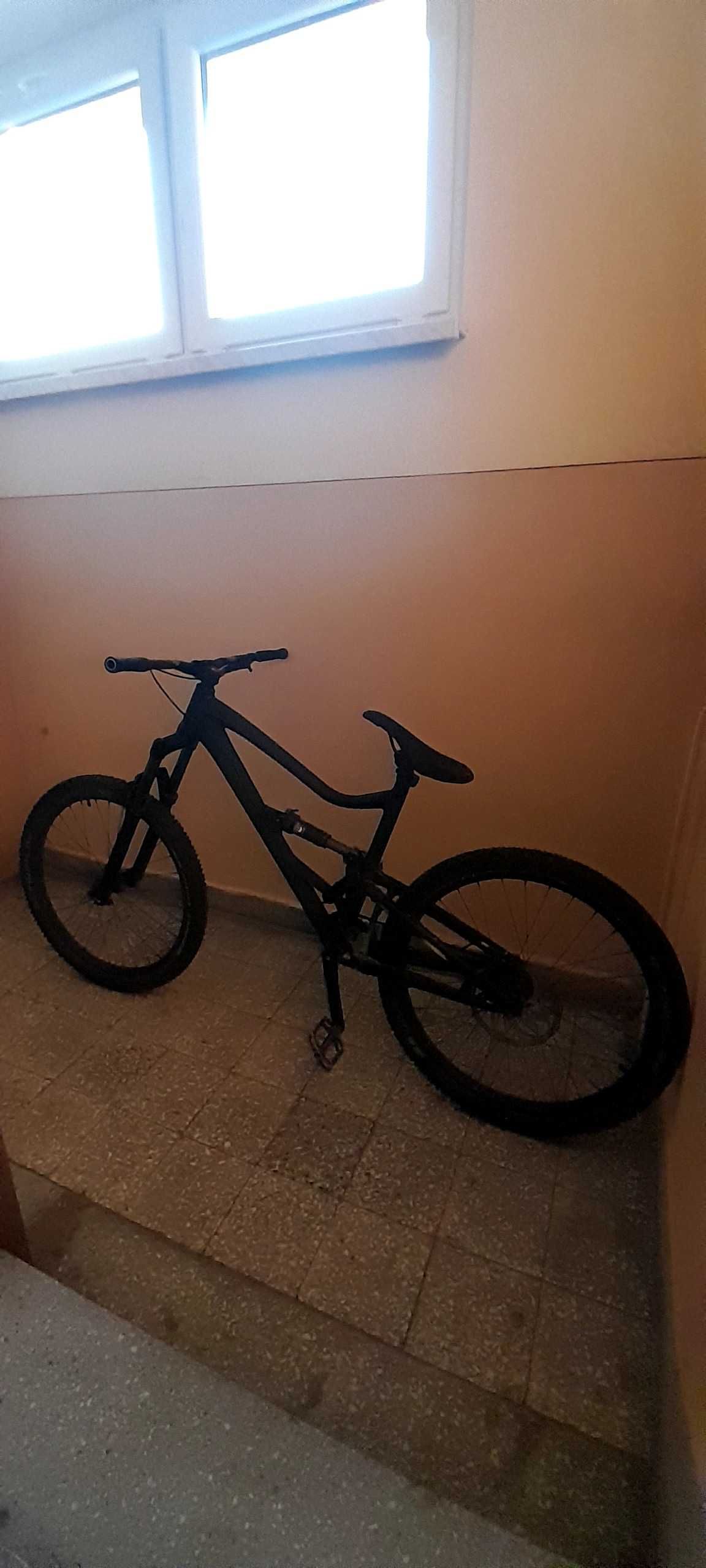 Rower dh slopstyle freeride merida
