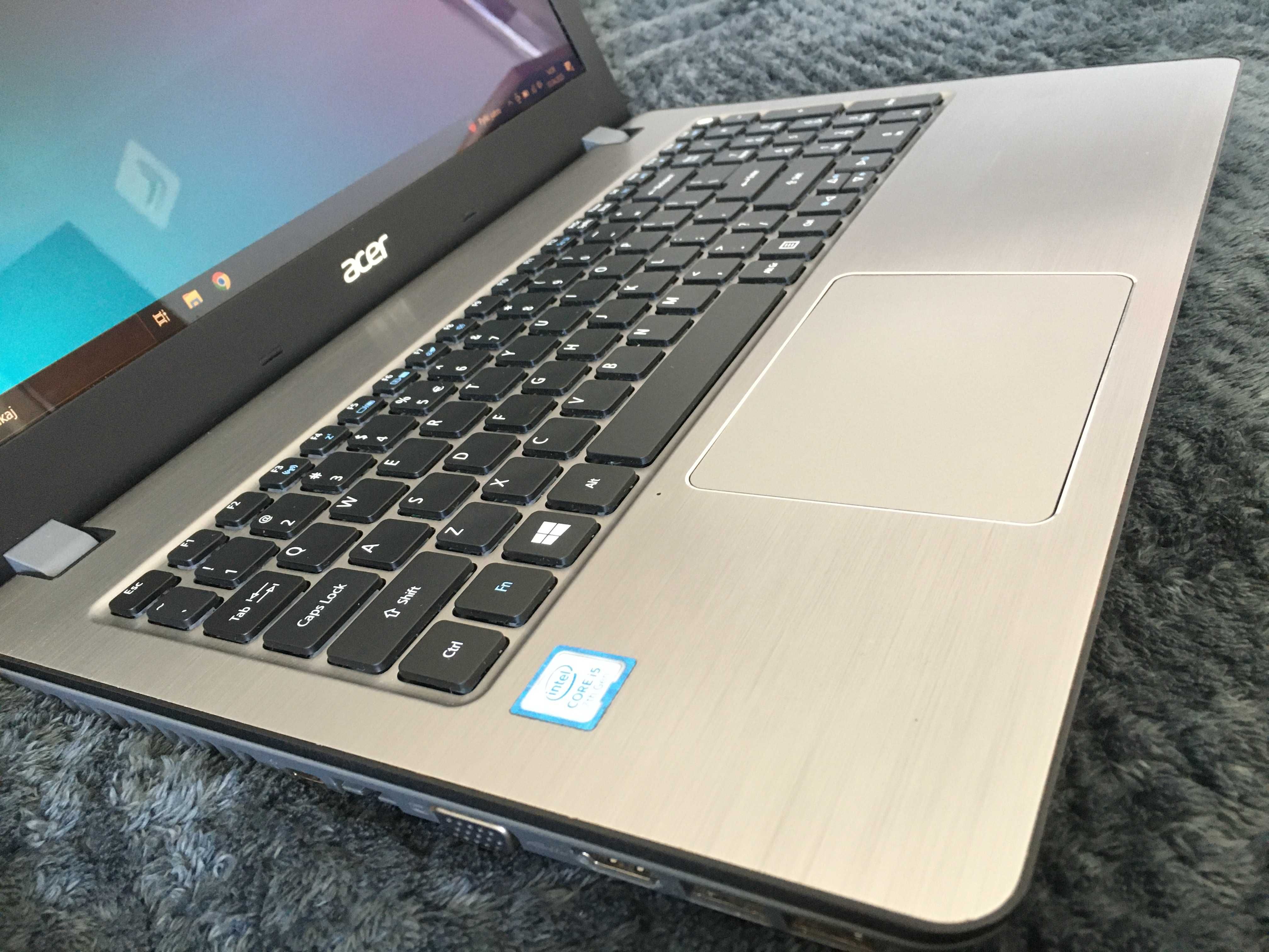 Laptop Acer i5-7th.DDR4-8Gb  SSD-240Gb Bateria 4H Zadbany