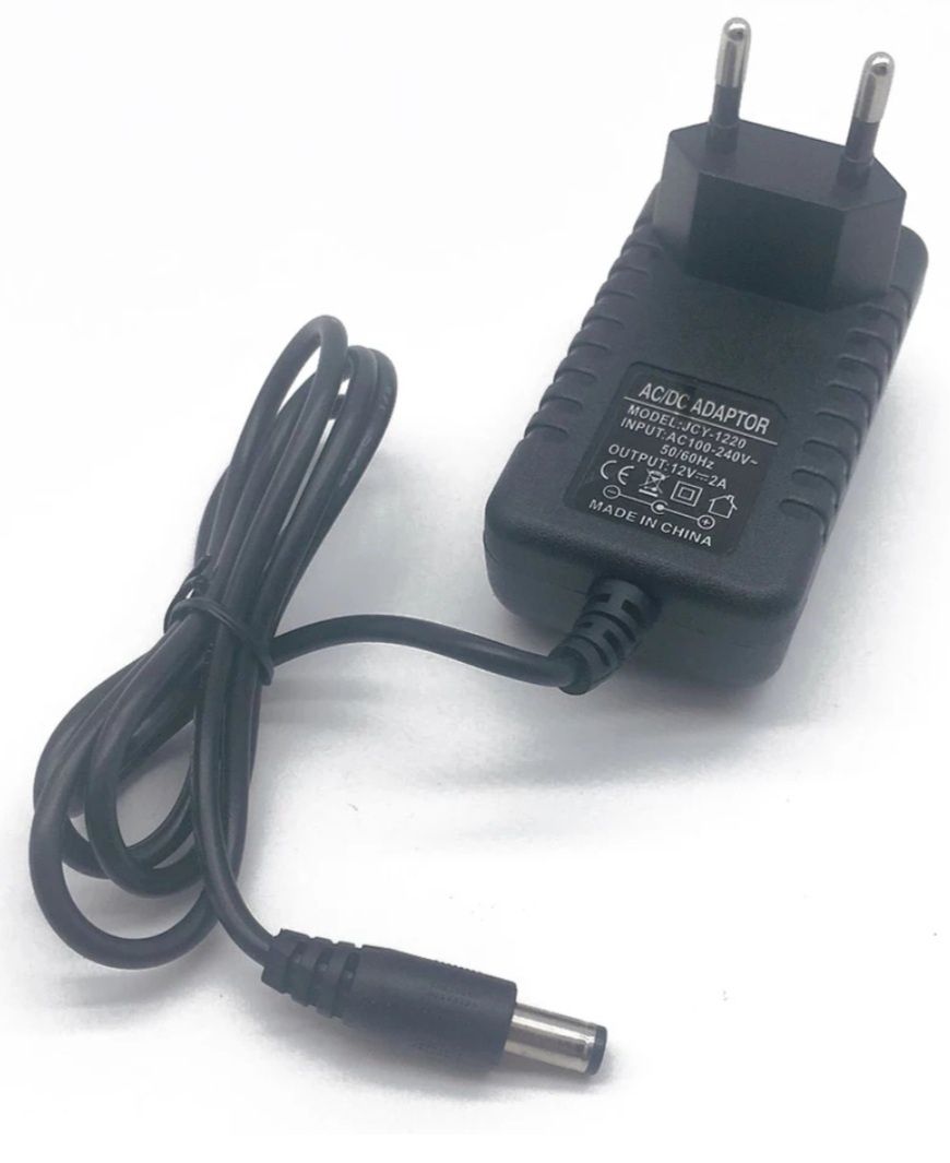 Vendo Transformador / Alimentador de 12V 2A novo