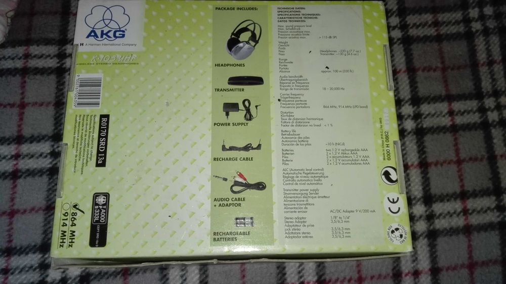 AKG  105 UHF słuchawki