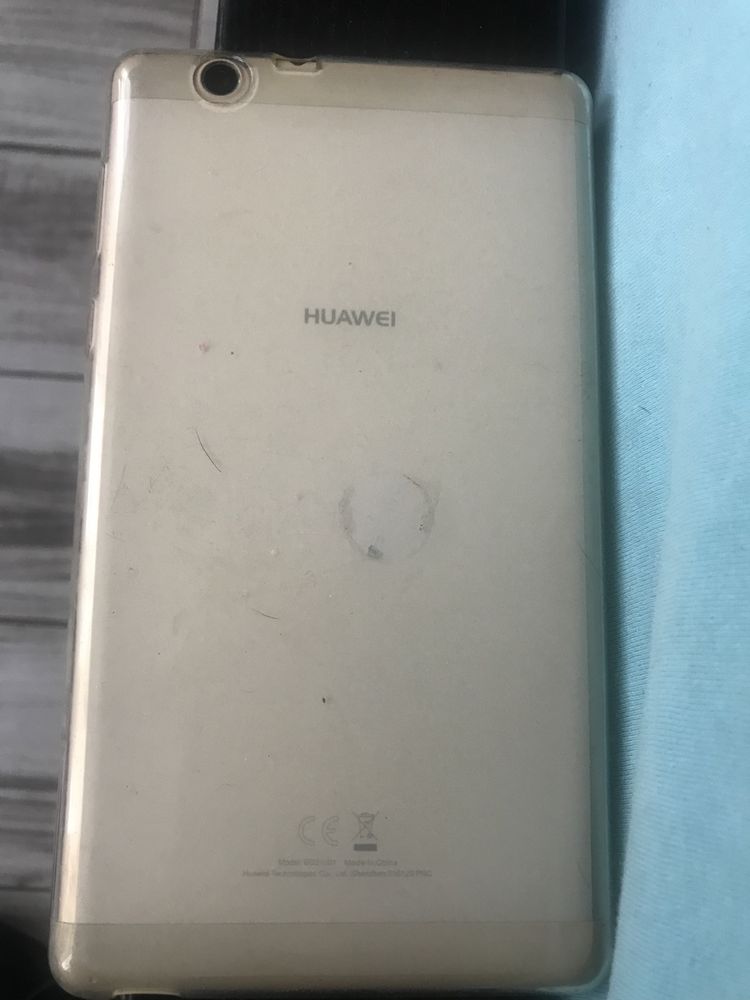 Huawei t3,7” планшет