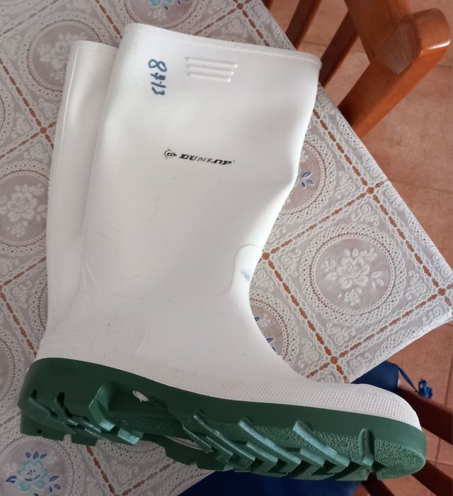 BOTAS BORRACHA IMPERMEÁVEIS N°44. Obras,Pesca,Casa,Jardim,Quarto,etc.