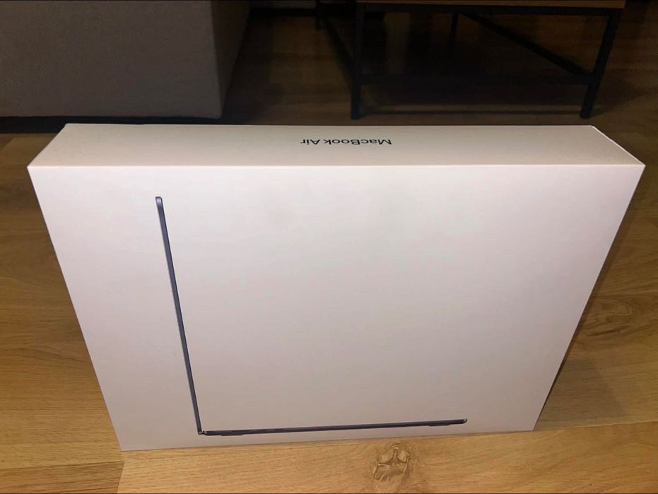 Laptop APPLE MacBook Air 2025 15.3" M4 24GB RAM 512GB SSD Północ