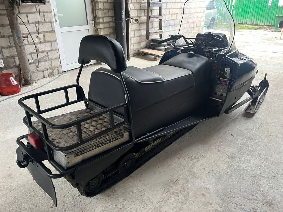 Снігохід Поларіс..ціна халява