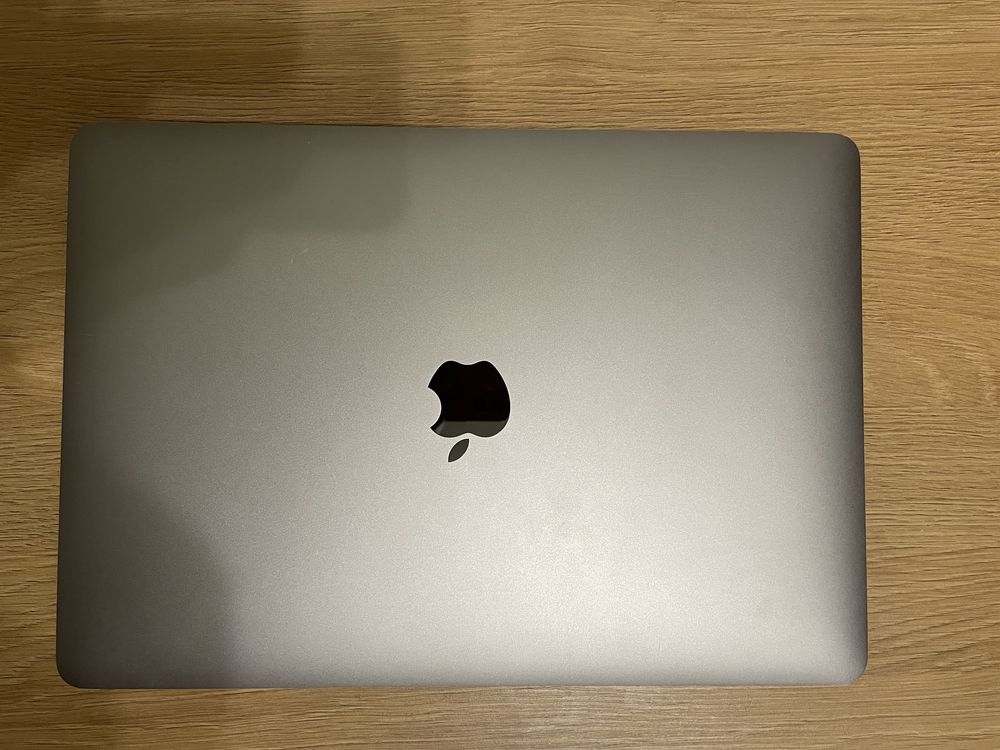 Macbook Air 13 2018 8/128 Space Gray