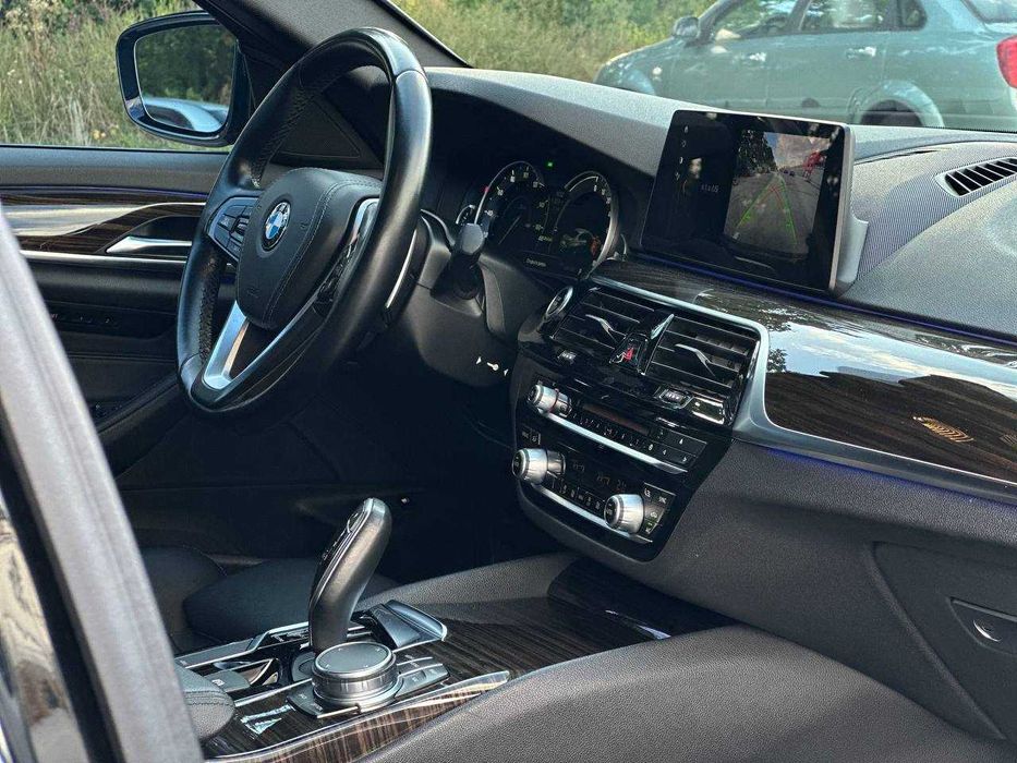 BMW 530E G30 (Розстрочка / Лізинг)