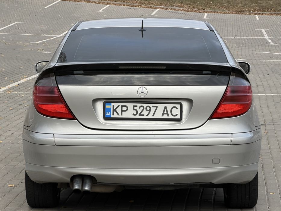 Mercedes-Benz C-Class 2001