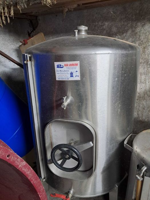Cubas inox 250/500 litros
