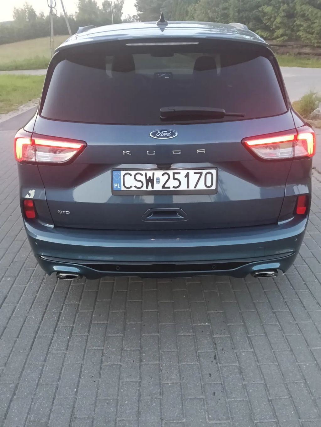 Ford Kuga ST- Line X 4x4 - Sport, Styl, Moc i Wygoda w Jednym