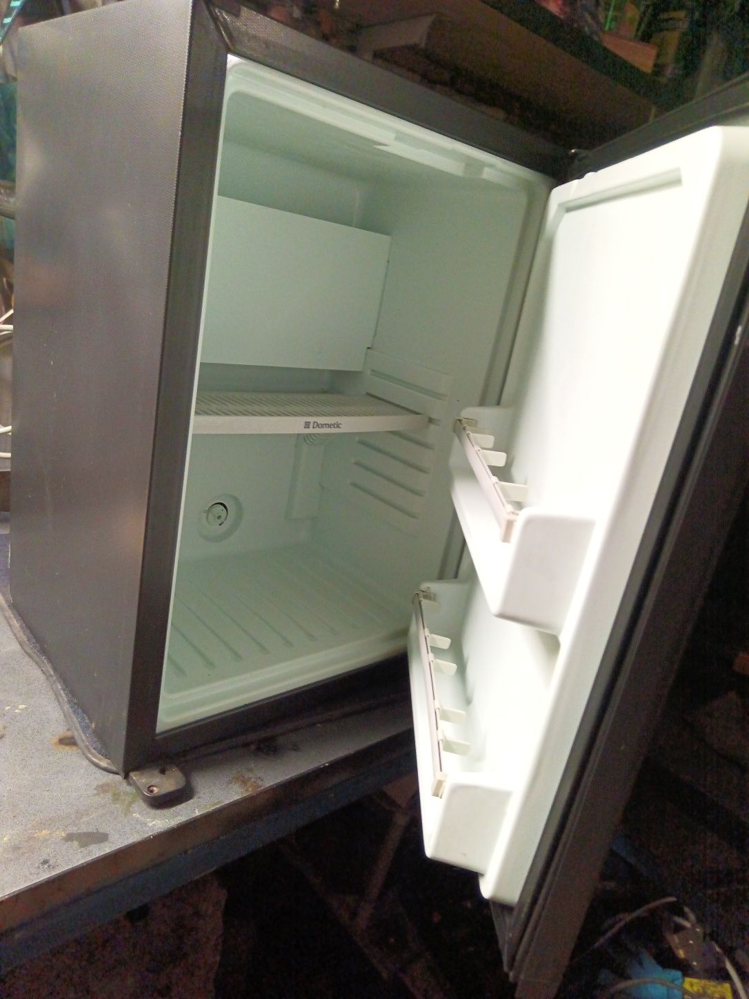 Lodówka Dometic RH 438D 65W ~30l zgrabna, cicha, lekka, turystyczna