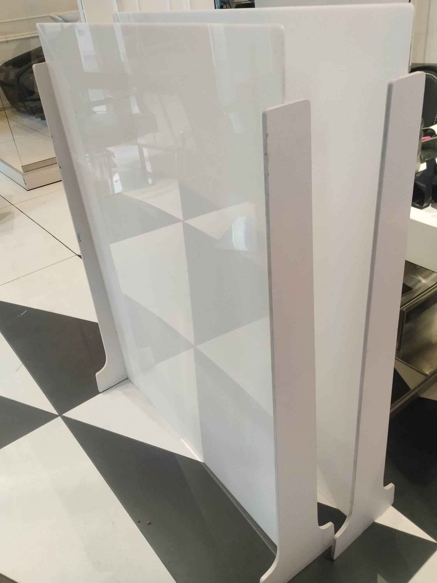 Parawany fryzjerskie#biala plexi #120cm100cm stojące